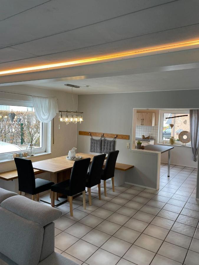 Ferienhaus Mone 몬샤우 외부 사진