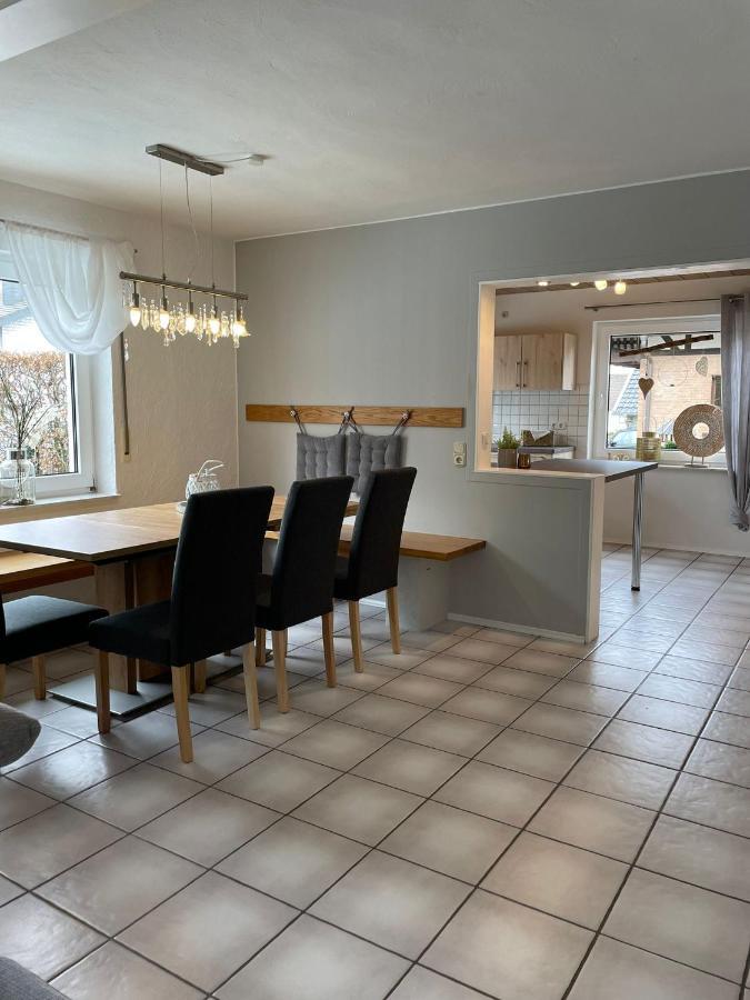 Ferienhaus Mone 몬샤우 외부 사진