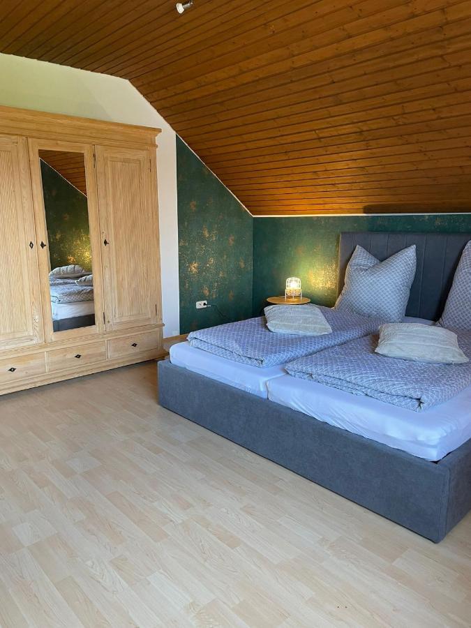 Ferienhaus Mone 몬샤우 외부 사진